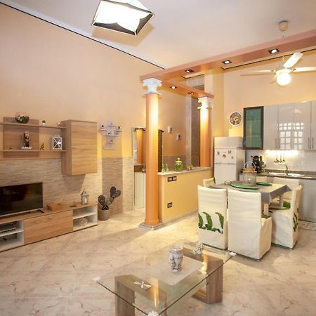 Апартаменты Casa Rosamaria Джардини-Наксос Экстерьер фото